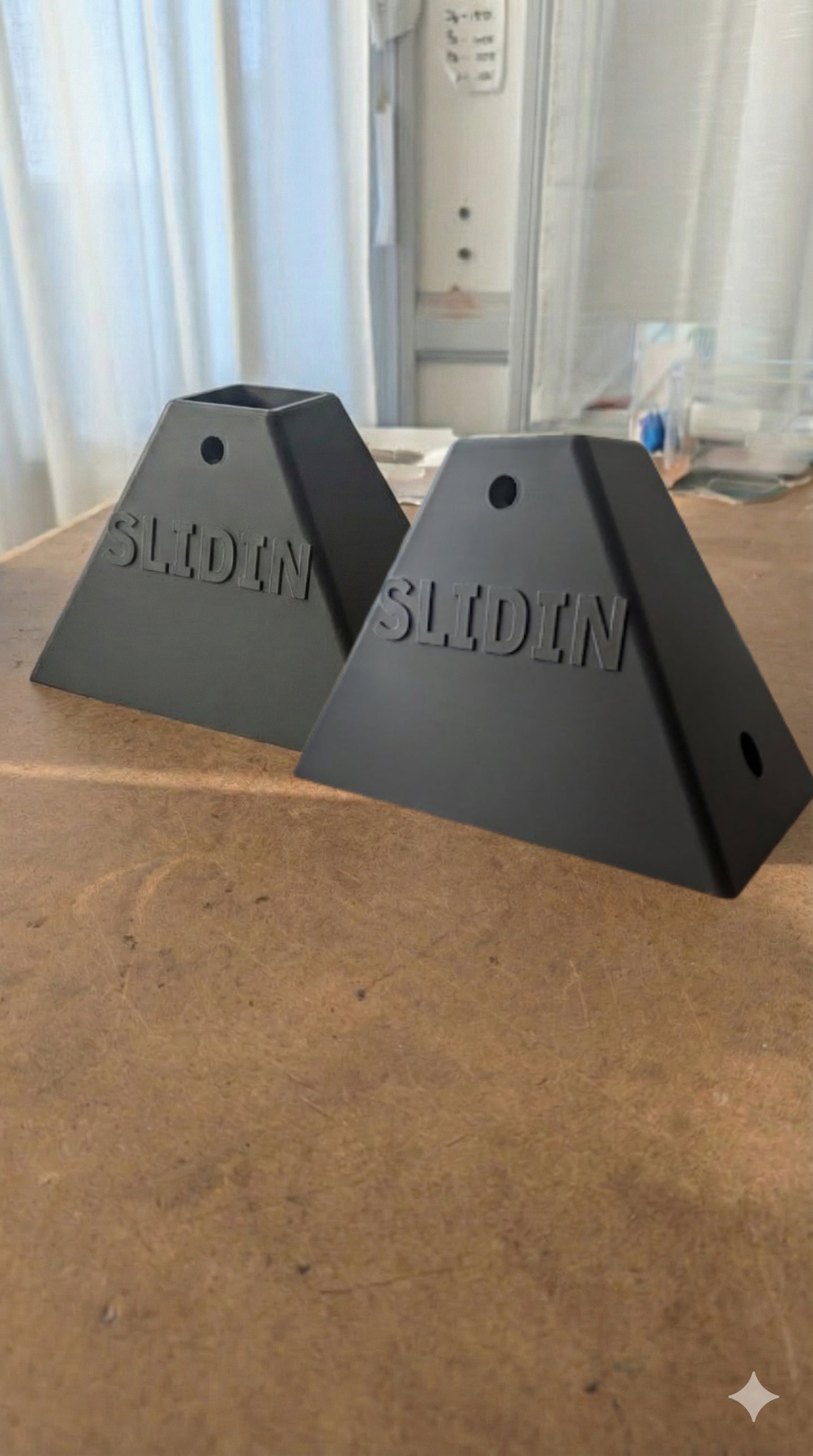 Slidin Sideways Tall Stands